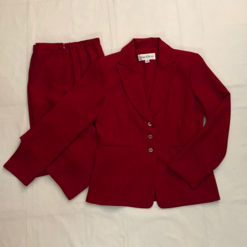 Danny & Nicole suit